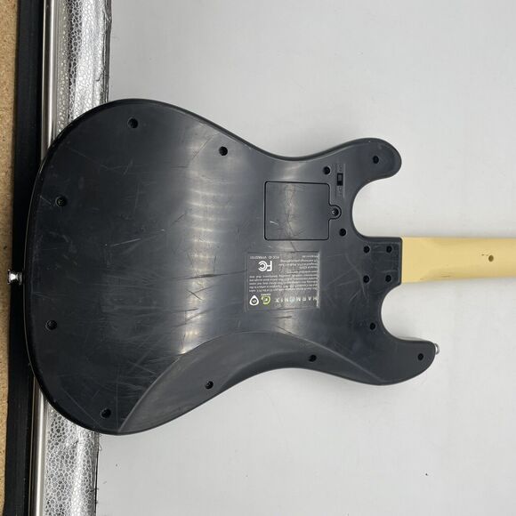 Harmonix Fender Stratocaster PS3 Wireless Guitar Controller (822151) No Dongle - Picture 6 of 8